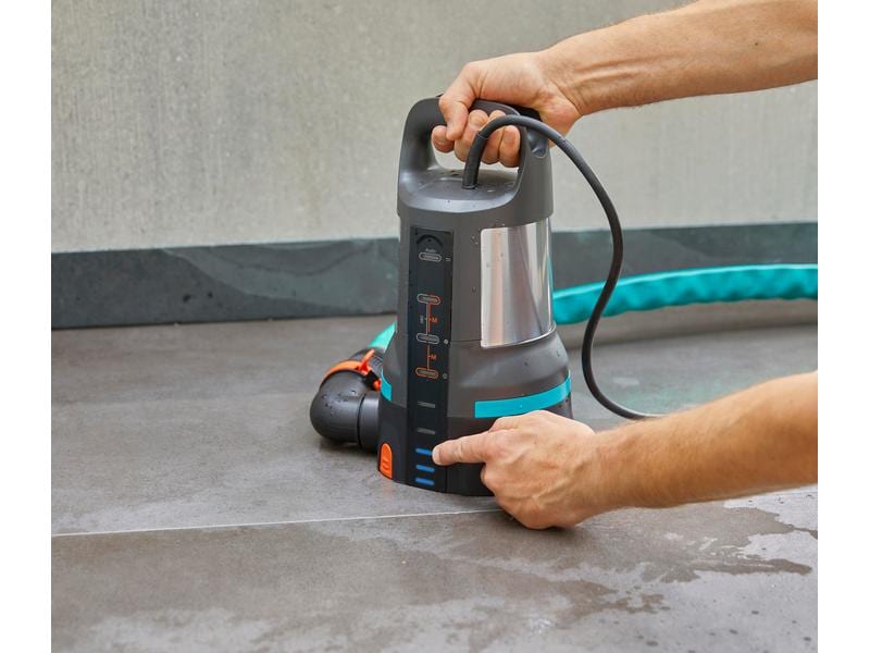 Gardena Klarwasser-Pumpe 11000 Aquasensor