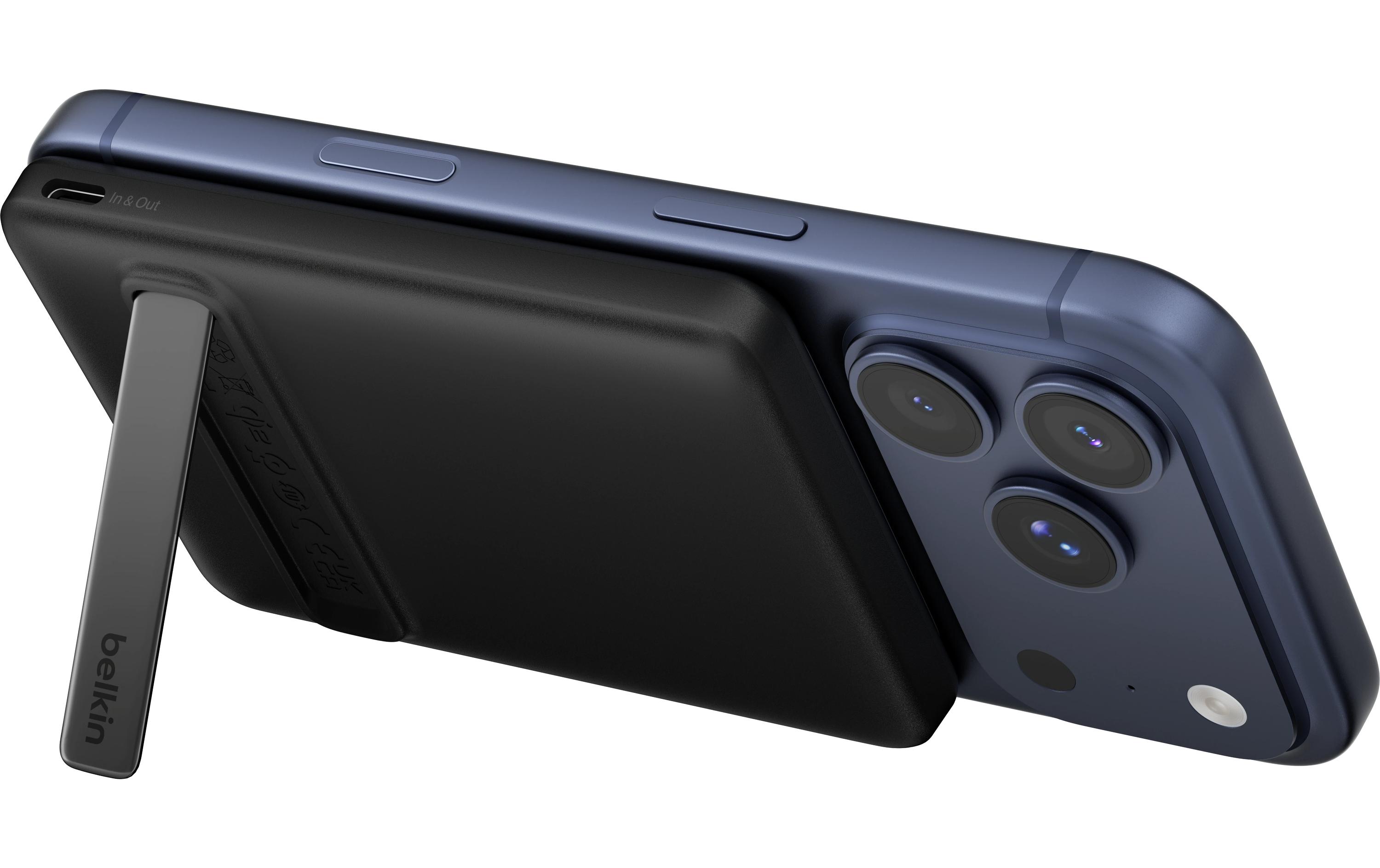 Belkin BoostCharge Slim 5K 20 W mit Klappständer Schwarz