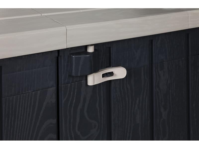 Toomax Schrank