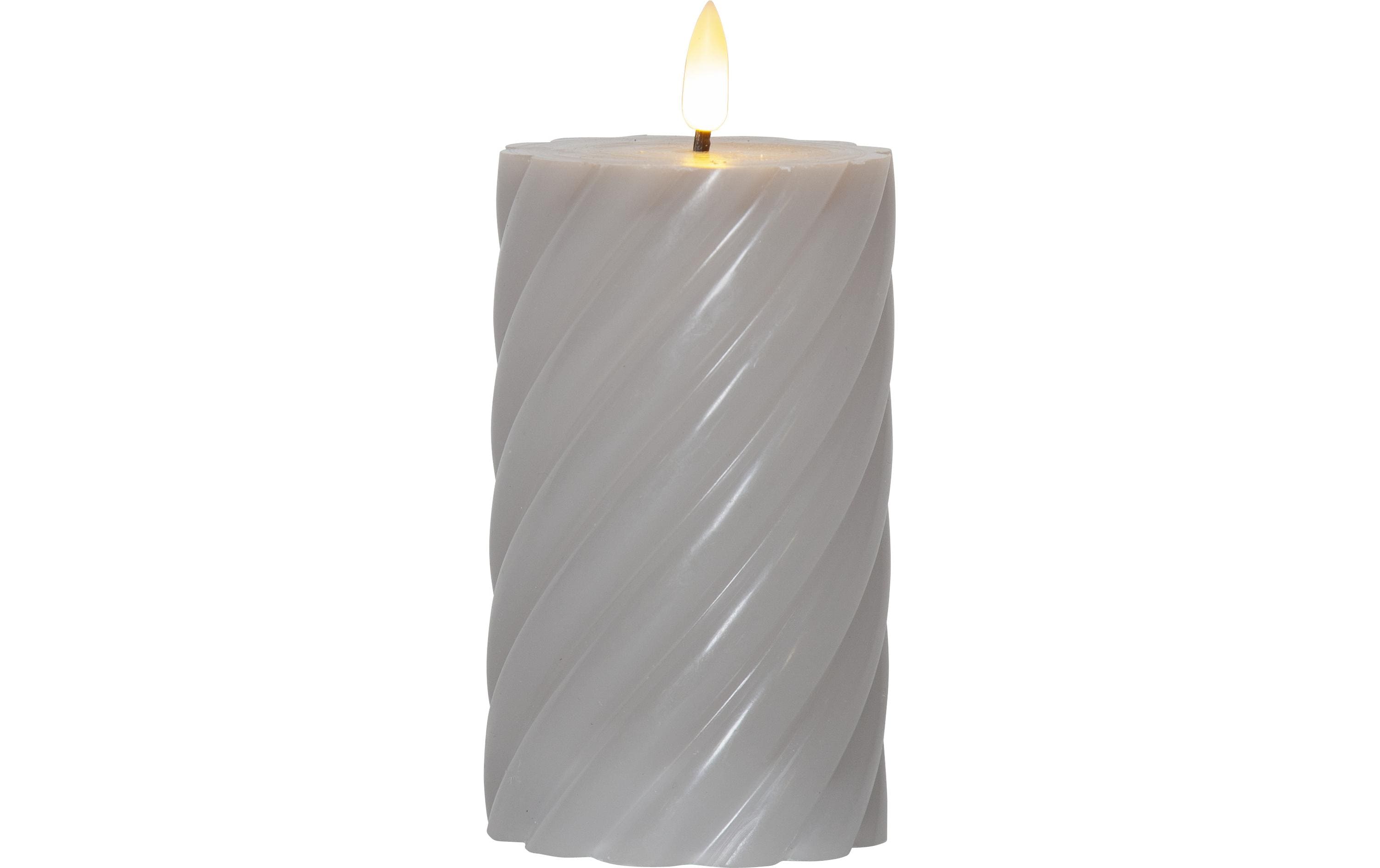 Star Trading LED-Kerze Pillar Flamme Swirl, Ø 7.5 x 15 cm, Grau – LED-Kerze mit Timer von Star Trading
